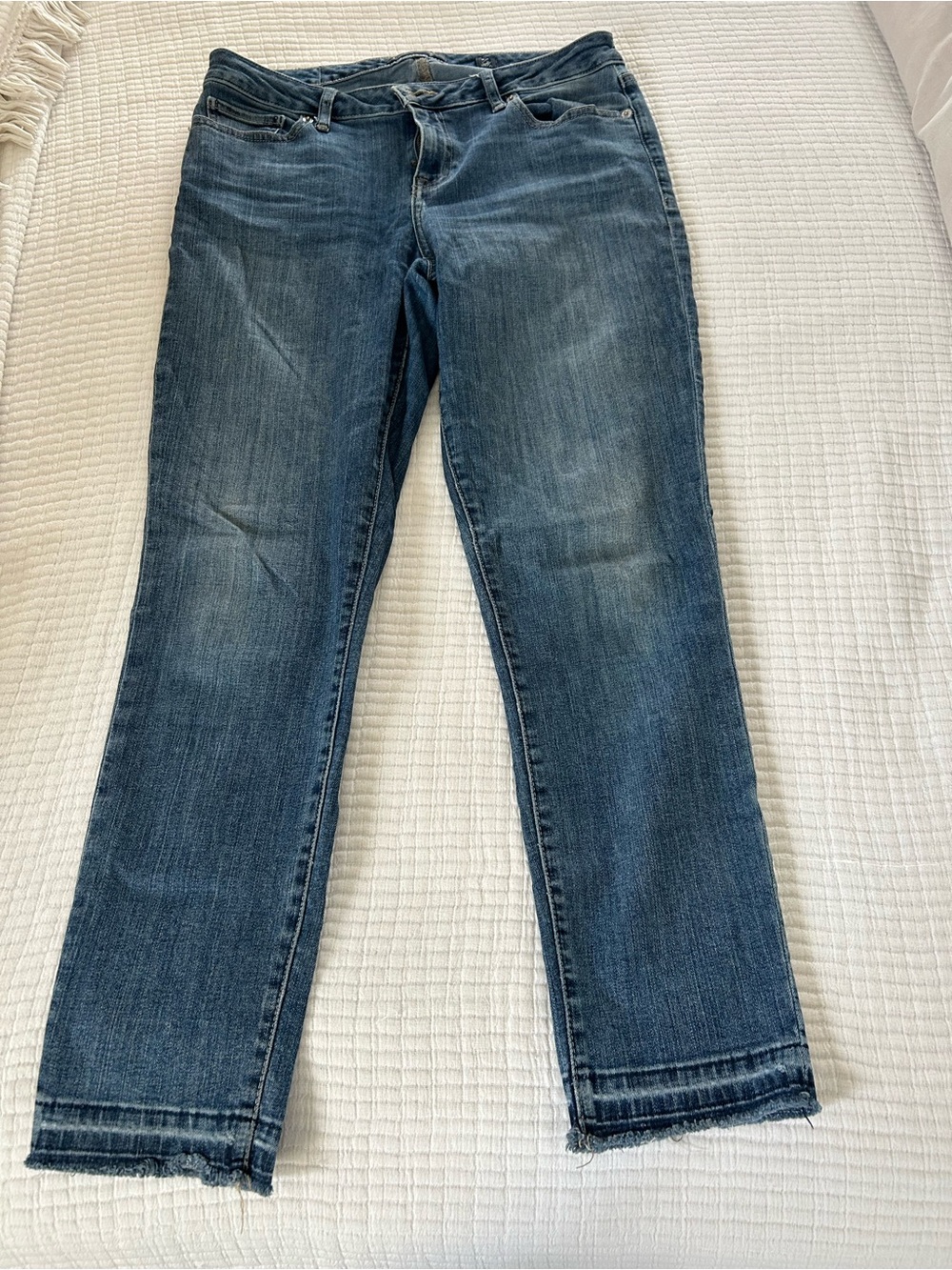 Lucky Brand Straight-Leg Women's Jeans in Medium Blue Wash